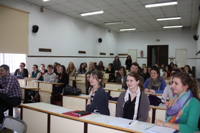 Alumnos extranjeros durante la recepcin