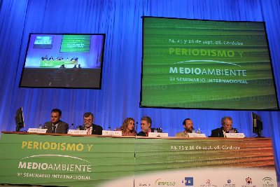 El cambio climtico y las excavaciones de Atapuerca centran la primera jornada del XI Seminario sobre Periodismo y Medio Ambiente.